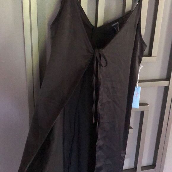 NWT Forever 21 satin spaghetti strap duster top overlay jacket size M - Picture 1 of 5